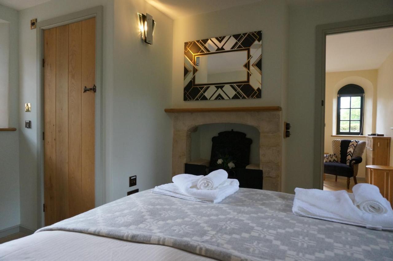 Gatekeepers Lodge, Dyrham Park Extérieur photo